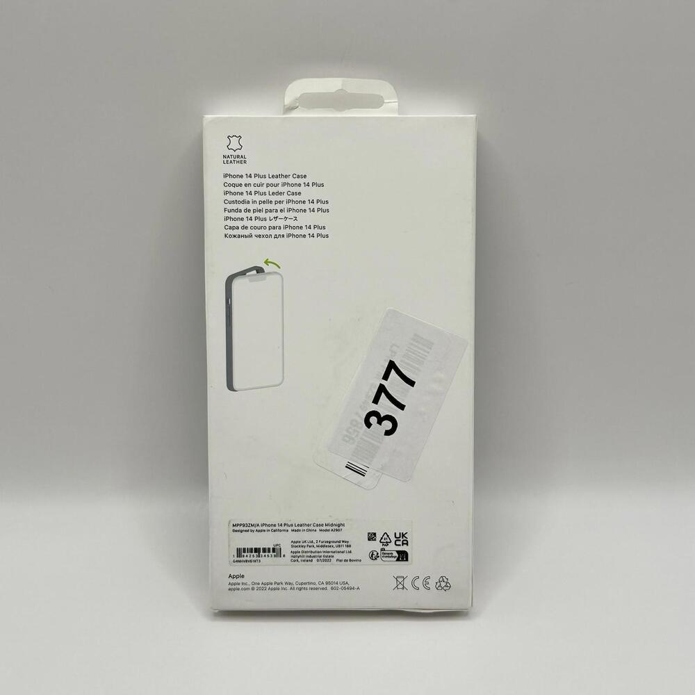 Apple Leather Case with MagSafe for iPhone 14 Plus - Midnight - Picture 2 of 4